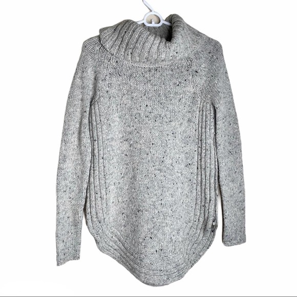 Cynthia Rowley Sweaters - Cynthia Rowley Turtleneck Sweater U bottom Grey XS